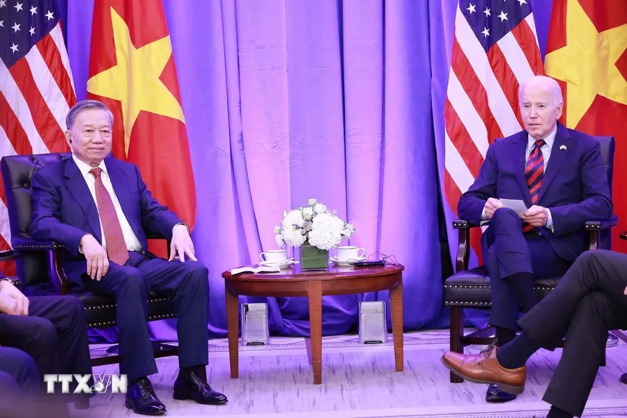 Tổng Bí thư, Chủ tịch nước Tô Lâm gặp Tổng thống Joe Biden. Ảnh: TTXVN tong-bi-thu-chu-tich-nuoc-to-lam-gap-ong-biden.jpg