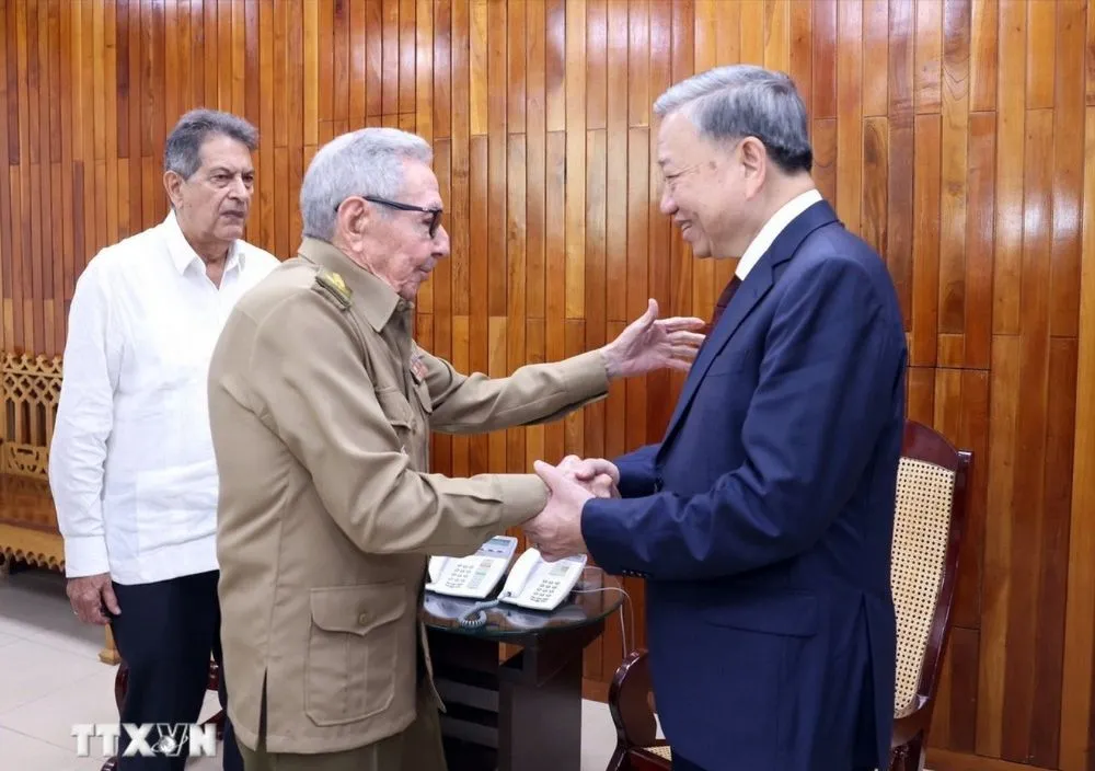 dai-tuong-raul-castro-mong-se-som-sang-tham-viet-nam.jpg