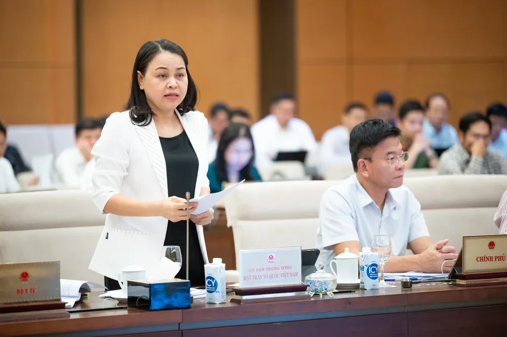 Cử tri ủng hộ chủ trương đầu tư đường sắt tốc độ cao Bắc - Nam