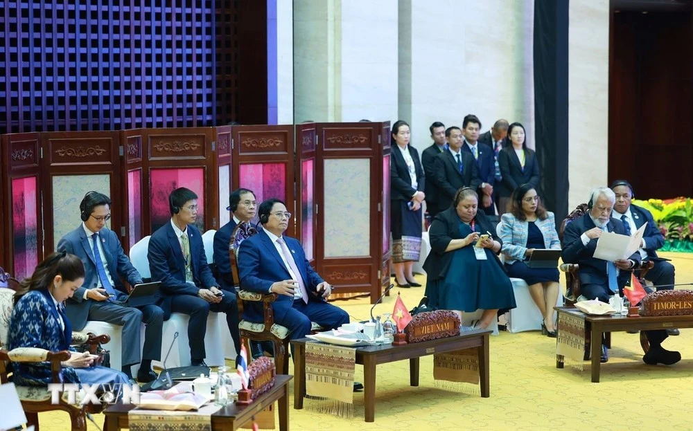 Thủ tướng nêu vấn đề Biển Đông, kêu gọi chấm dứt chiến tranh, xung đột