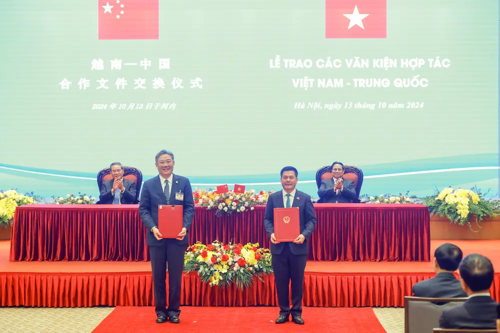 viet-nam-trung-quoc-trao-10-van-kien-hop-tac-quan-trong-trong-do-co-ket-noi-duong-sat-1.jpg