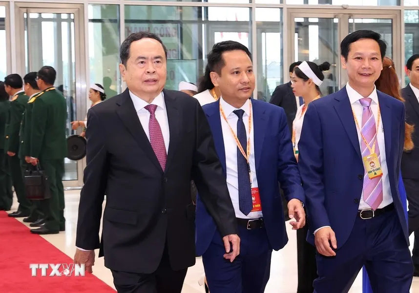 tong-bi-thu-chu-tich-nuoc-to-lam-cung-hon-1-000-dai-bieu-du-dai-hoi-mat-tran-to-quoc-viet-nam (10).jpg