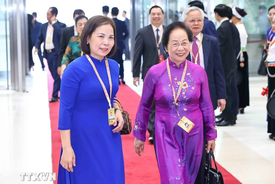 tong-bi-thu-chu-tich-nuoc-to-lam-cung-hon-1-000-dai-bieu-du-dai-hoi-mat-tran-to-quoc-viet-nam (6).jpg