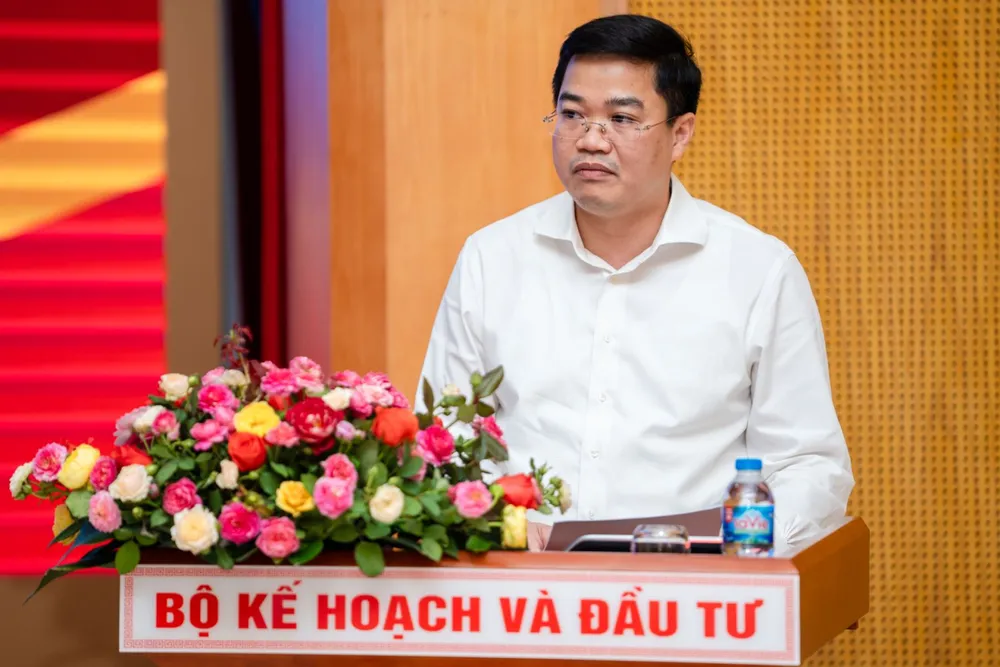 Ông Nguyễn Đức Tâm, Vụ trưởng Vụ Tổng hợp kinh tế quốc dân, Bộ KH&ĐT, được bổ nhiệm giữ chức Thứ trưởng Bộ KH&ĐT. Ảnh: VGP thu-tuong-bo-kh-dt-nguyen-duc-tam.jpg