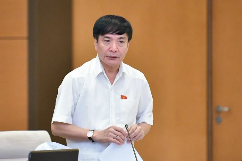 Bộ Chính trị kỷ luật cảnh cáo ông Bùi Văn Cường. Ảnh: QH Bộ Chính trị xem xét, thi hành kỷ luật với ông Bùi Văn Cường, Nguyễn Xuân Ký