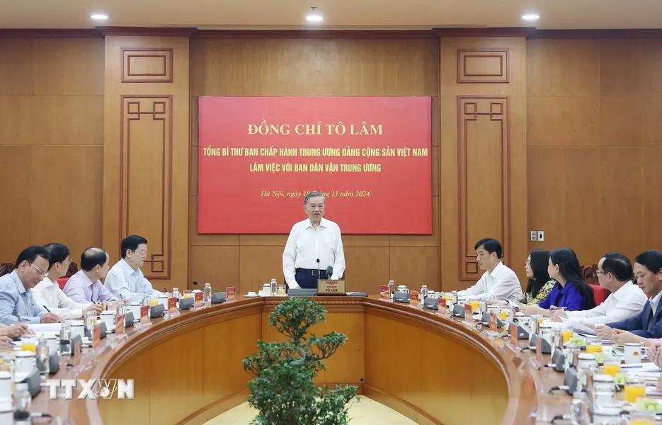 Tổng Bí thư: Khắc phục triệt để tính hình thức, lãng phí, tính hành chính quan liêu, xa dân