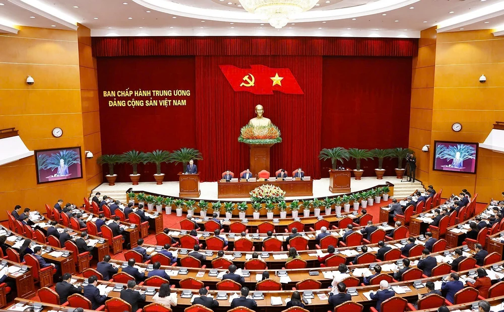 Hội nghị Trung ương khóa XIII, ngày 23 và 24-1. Ảnh: CTV Bộ Chính trị yêu cầu tạm dừng tổ chức đại hội đảng bộ cấp xã, cấp huyện
