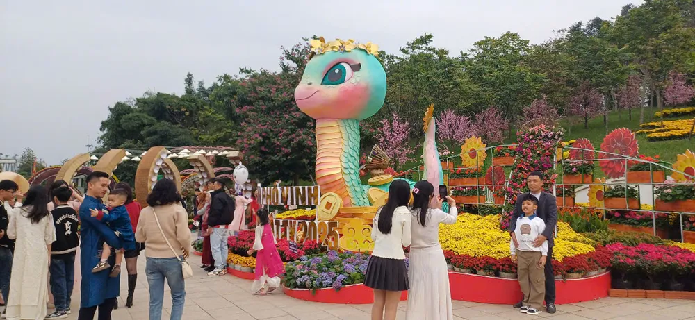 tp vinh-nghe-an-dac-lam-giao-thua.jpg