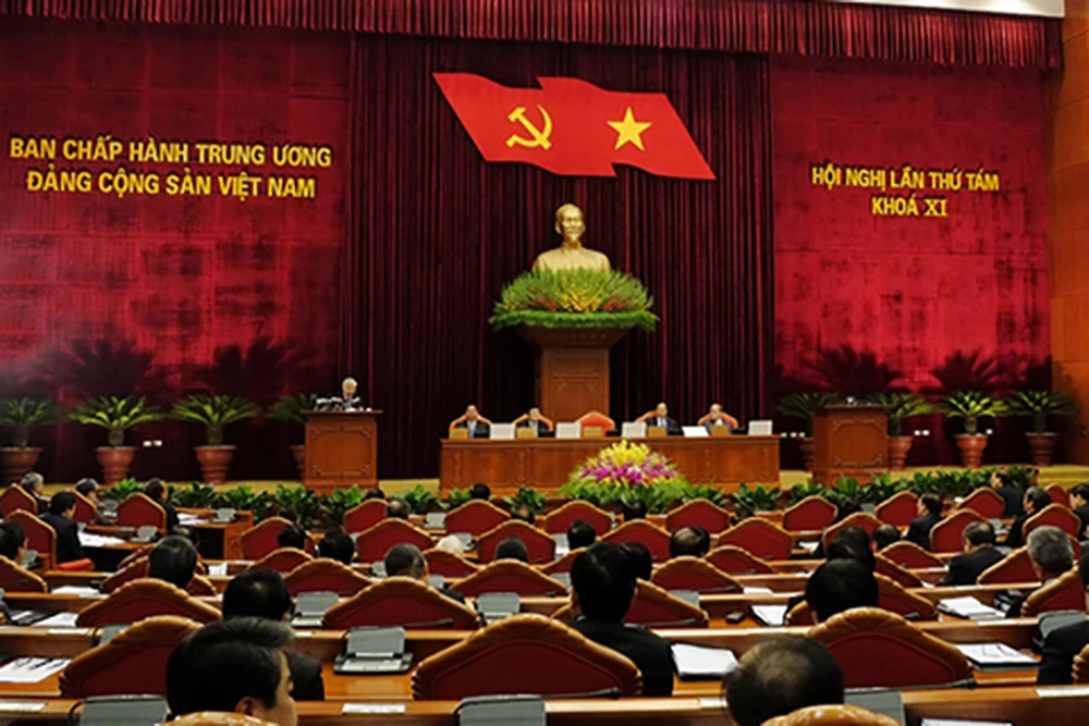 Hội nghị lần thứ 8, Trung ương khóa XI, năm 2013. Ảnh: VGP hoi-nghi-lan-thu-8-trung-uong-khoa-xi.jpg