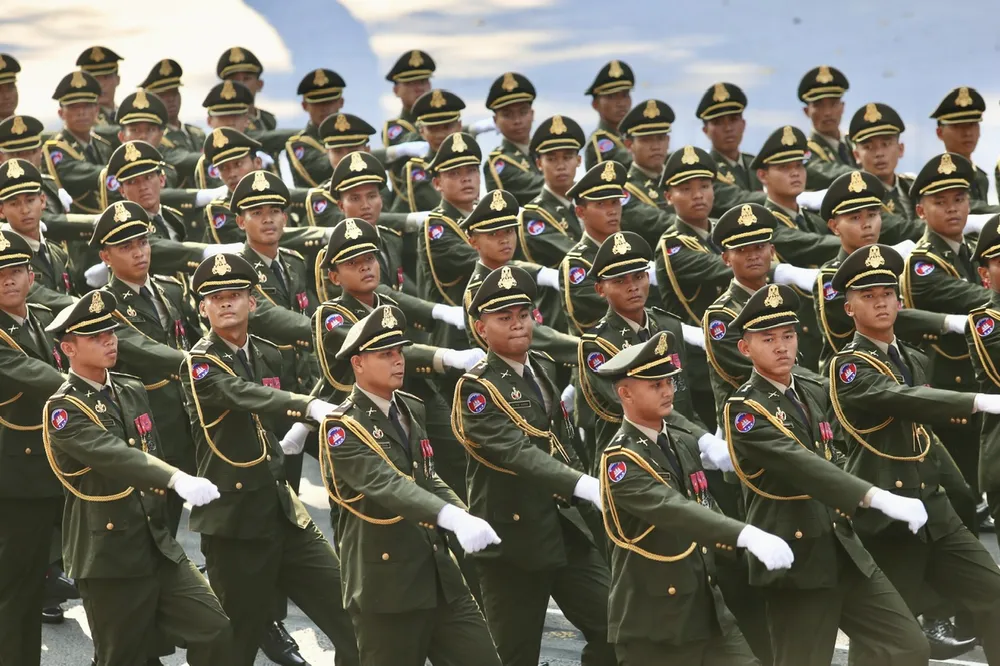 Khối Quân đội Hoàng gia Campuchia tại buổi lễ. Ảnh: HOÀNG GIANG hg-khoi-campuchia.jpg