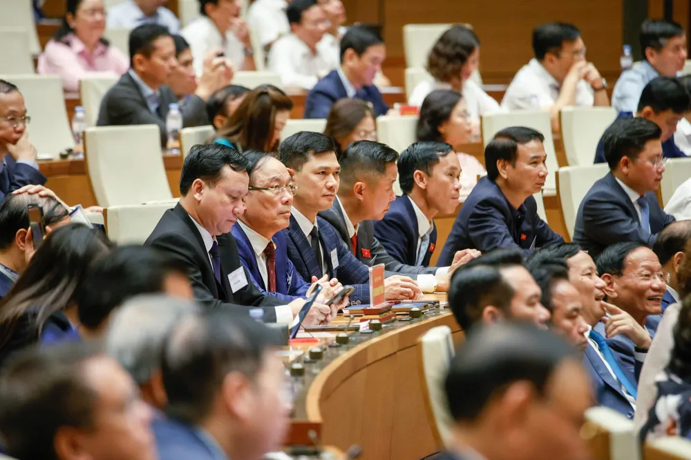 Các đại biểu tham dự hội nghị quán triệt Nghị quyết của Bộ Chính trị, Ban Bí thư tại đầu cầu Trung ương. Ảnh: CTV 'Ngăn chặn mọi biểu hiện trục lợi, hướng lái chính sách' chủ tịch quốc hội trần thanh mẫn