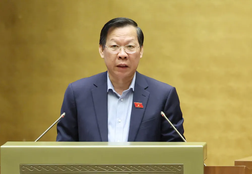 Chủ nhiệm Ủy ban Kinh tế và Tài chính Phan Văn Mãi. Ảnh: QH quoc-hoi-quyet-thu-thue-tieu-thu-dac-biet-voi-dieu-hoa-nhiet-do-theo-cong-suat-phan-van-mai.jpg