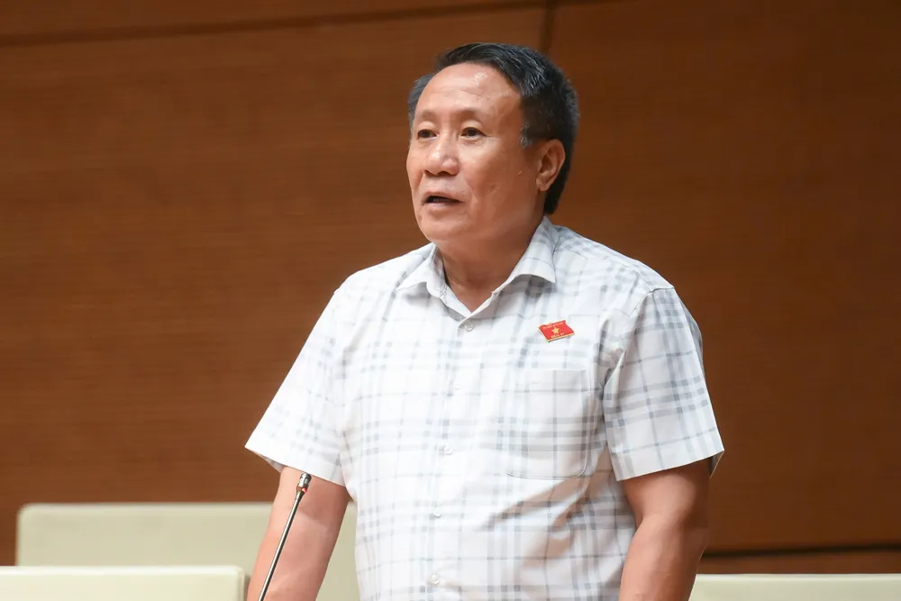 Nhiều doanh nhân xuất sắc được giới thiệu giữ các vị trí quan trọng trong hệ thống chính trị