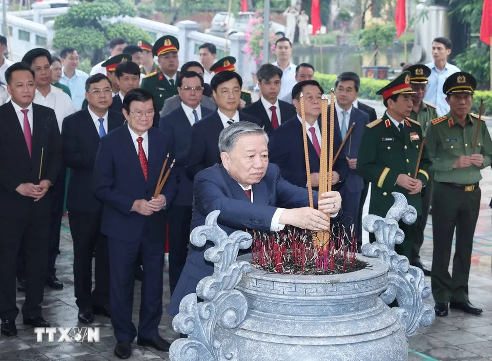 Tổng Bí thư Tô Lâm dự, phát biểu tại Lễ kỷ niệm 110 năm Ngày sinh Tổng Bí thư Nguyễn Văn Linh