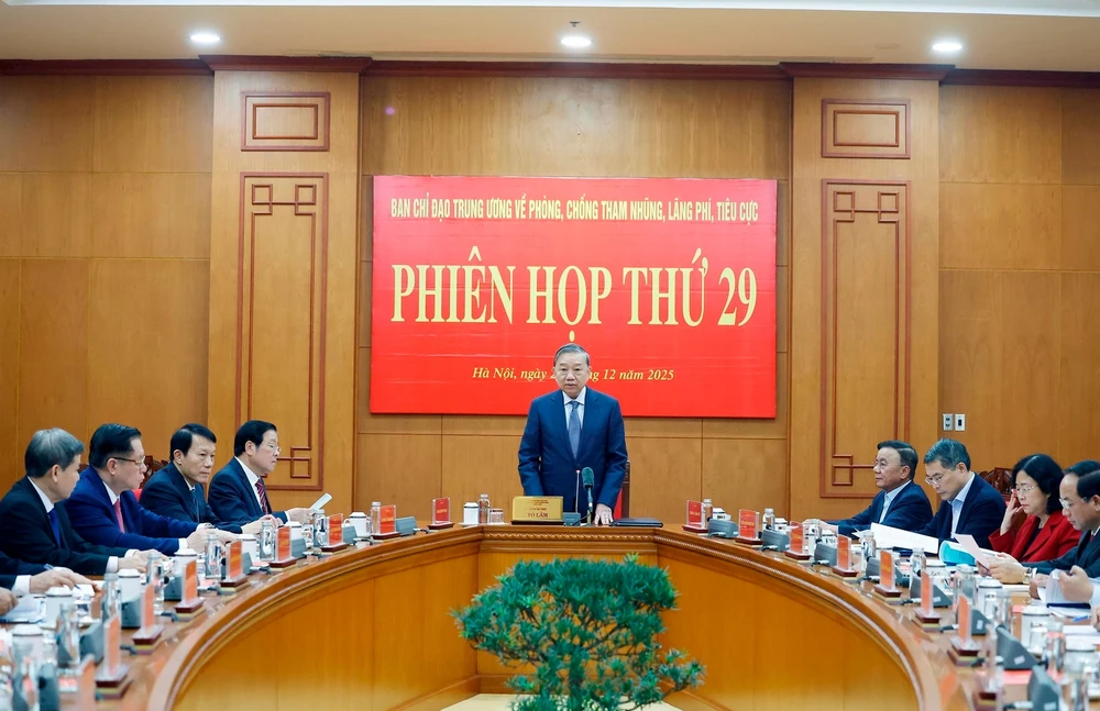 tong-bi-thu-phat-huy-tri-tue-va-ban-linh-viet-nam-vung-buoc-tien-manh-trong-ky-nguyen-phat-trien-moi-4.jpg