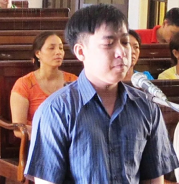 Đánh gục ba người anh vợ, lĩnh án 10 năm tù ảnh 1 Đánh gục ba người anh vợ, lĩnh án 10 năm tù ảnh 1