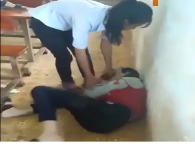 Nữ sinh lớp 9 ở Đồng Nai bị đánh hội đồng trong lớp 