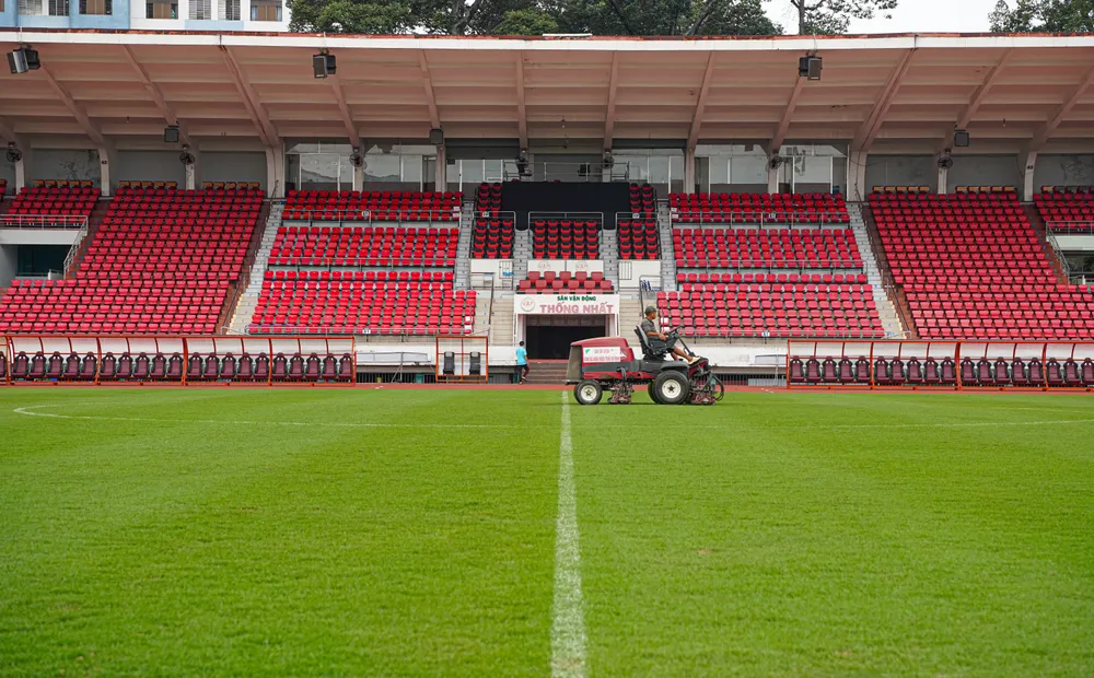 San-van-dong-thong-nhat (25).jpg