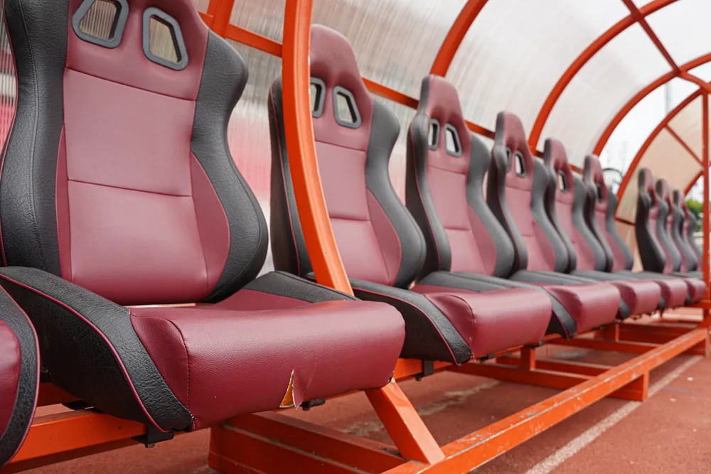 San-van-dong-thong-nhat (9).jpg