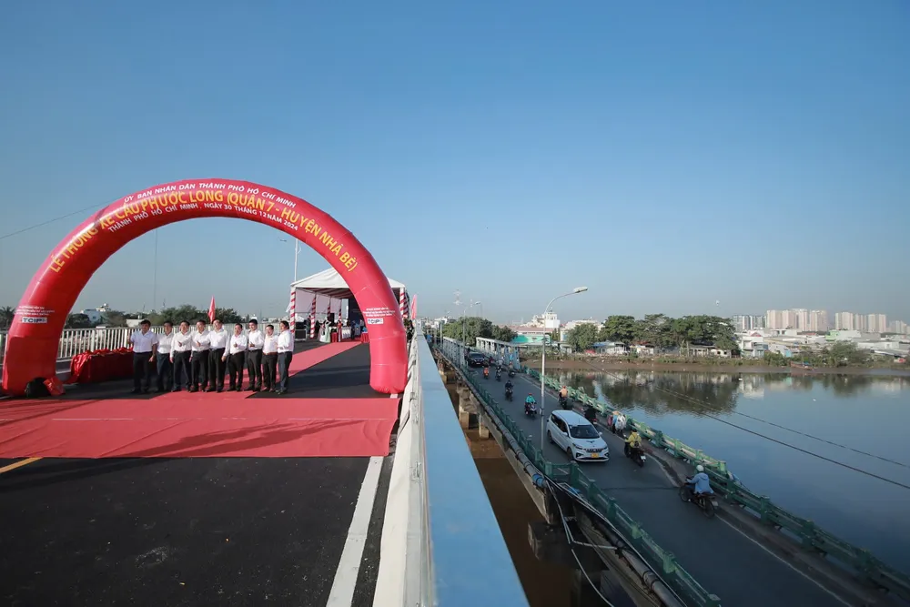 4 công trình giao thông (2).jpg