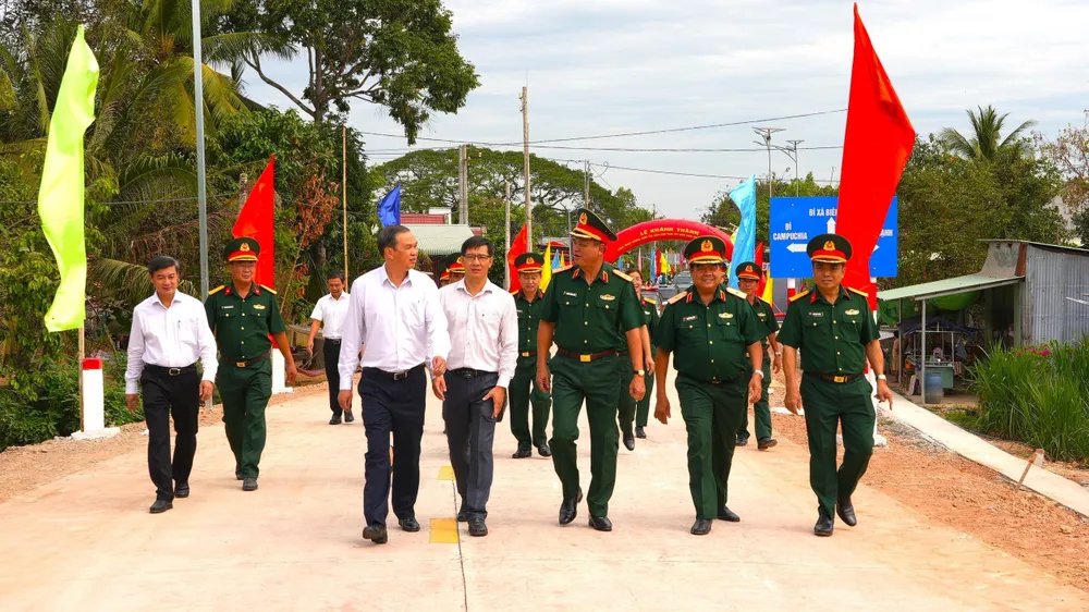 đường tuần tra biên giới (2).jpg