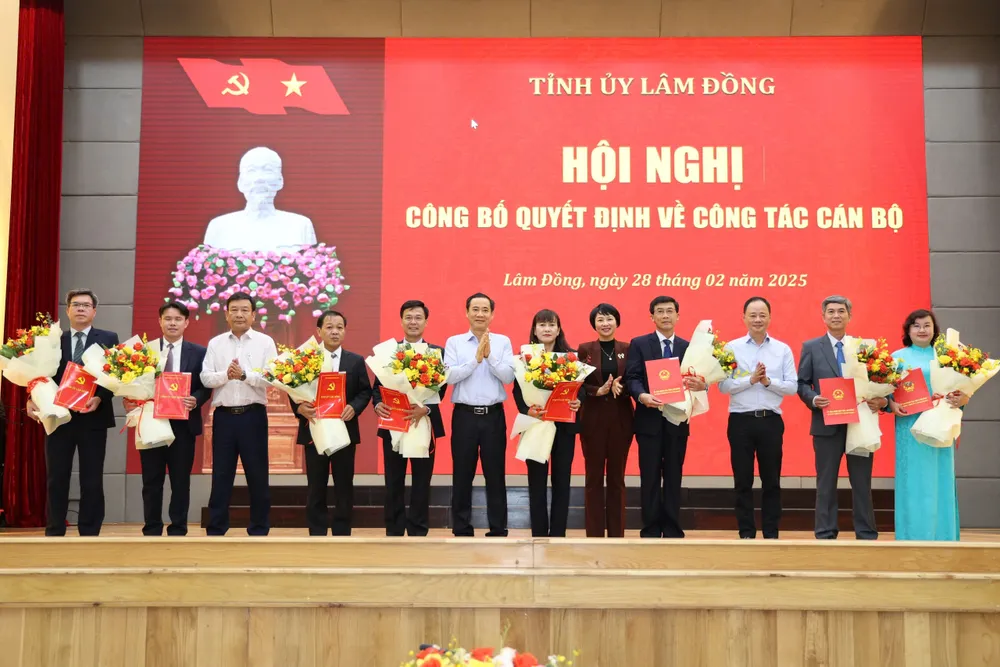 chủ tịch tỉnh lâm đồng.jpg