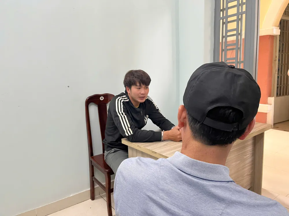 cướp tiệm vàng