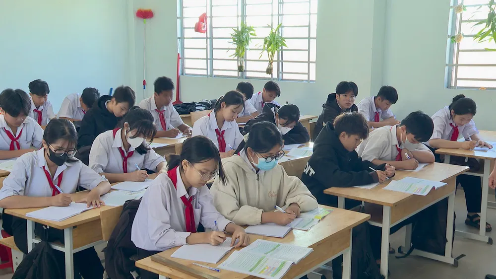 tuyển sinh lớp 10 (2).jpg