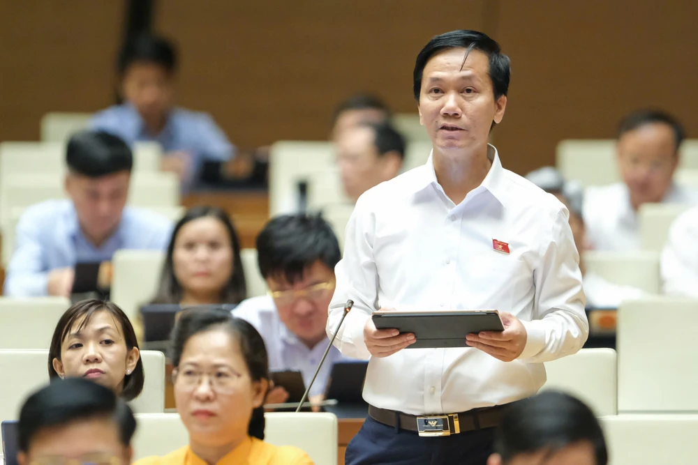 Ông Lâm Văn Đoan giữ chức Trưởng Đoàn đại biểu Quốc hội khóa XV tỉnh Lâm Đồng . Đoàn Đại biểu Quốc hội (1).jpg