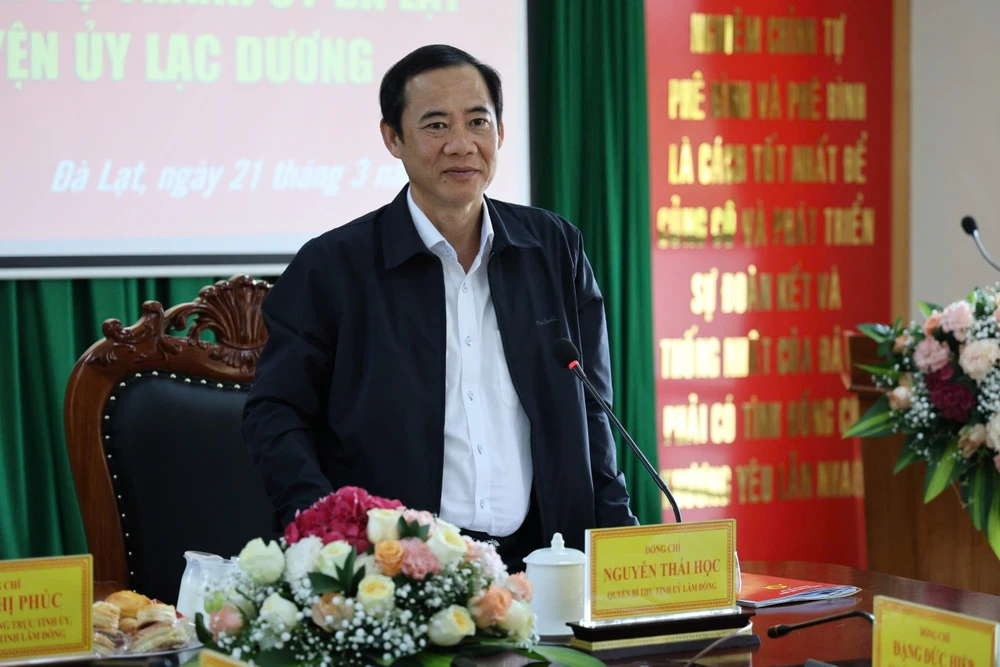 Ông Nguyễn Thái Học, Quyền Bí thư Tỉnh ủy Lâm Đồng, phát biểu tại buổi làm việc. Ảnh: VÕ TÙNG Tỉnh ủy Lâm Đồng-2.jpg