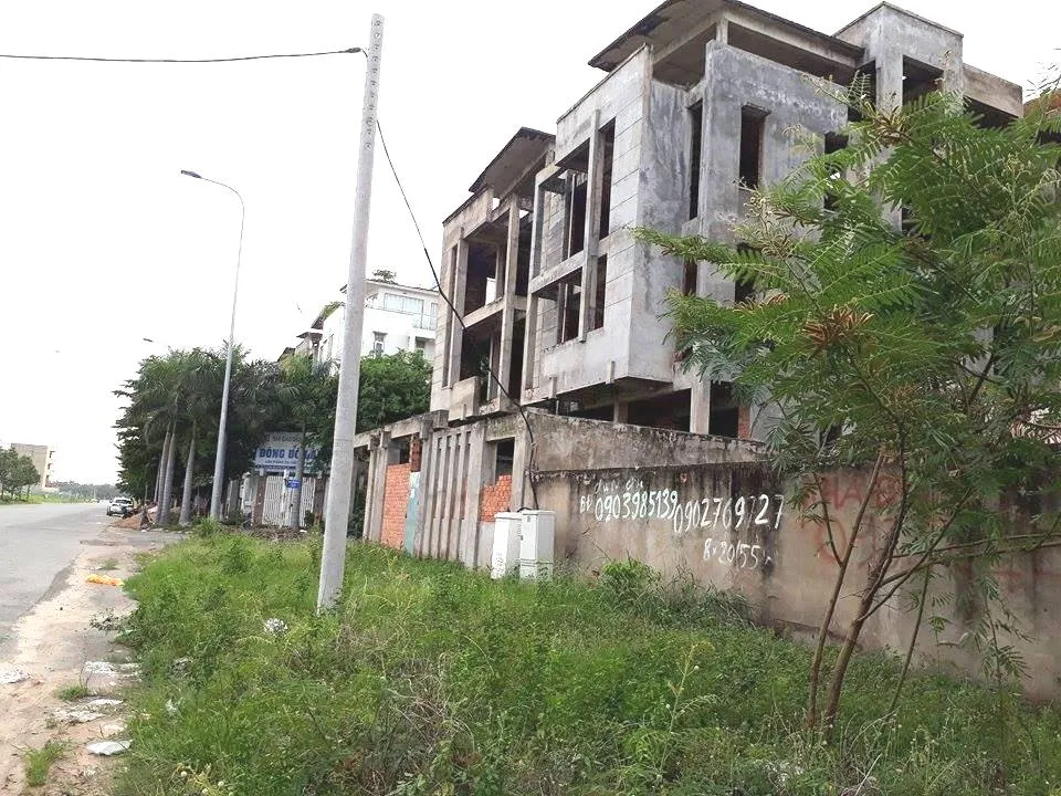 nghĩa trang, khu đô thị cao cấp, dự án biệt thự, nhà giàu