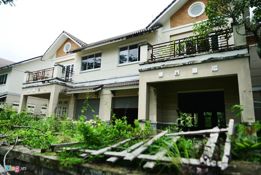 Biet thu, nha pho 'bi bo quen' o do thi cach Sai Gon 20 km hinh anh 14