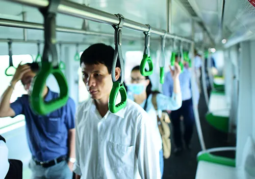 Nhiều đoàn tàu Cát Linh - Hà Đông đã được chuyển từ Trung Quốc về Việt Nam. Ảnh: Giang Huy.