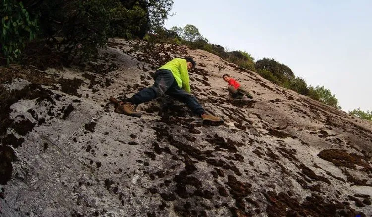 Nhung cung duong trekking dep nhung nguy hiem tai Viet Nam hinh anh 12