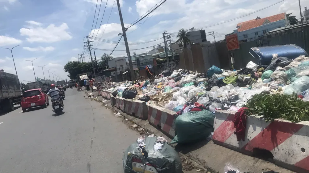 Trước đây, bãi rác đã gây ô nhiễm cho môi trường xung quanh.