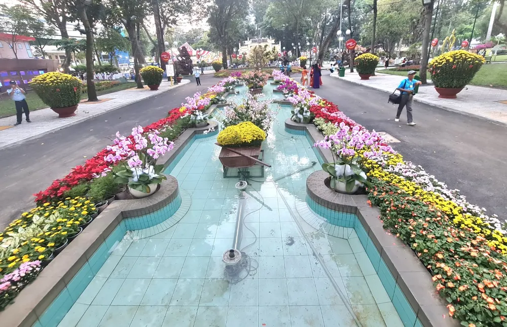 Hội hoa xuân tổ chức trưng bày và tổ chức thi với hơn 2.500 hiện vật