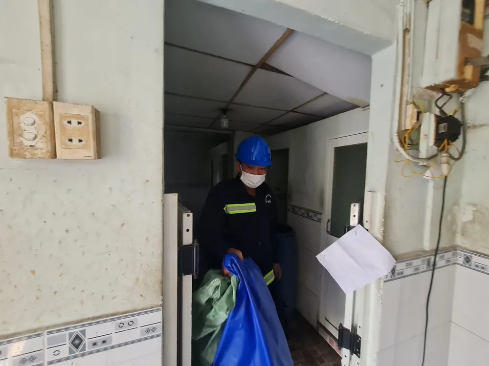 NVSCC tại công viên Phong Châu được cải tạo, xây dựng bao gồm năm buồng vệ sinh. Ảnh: NC