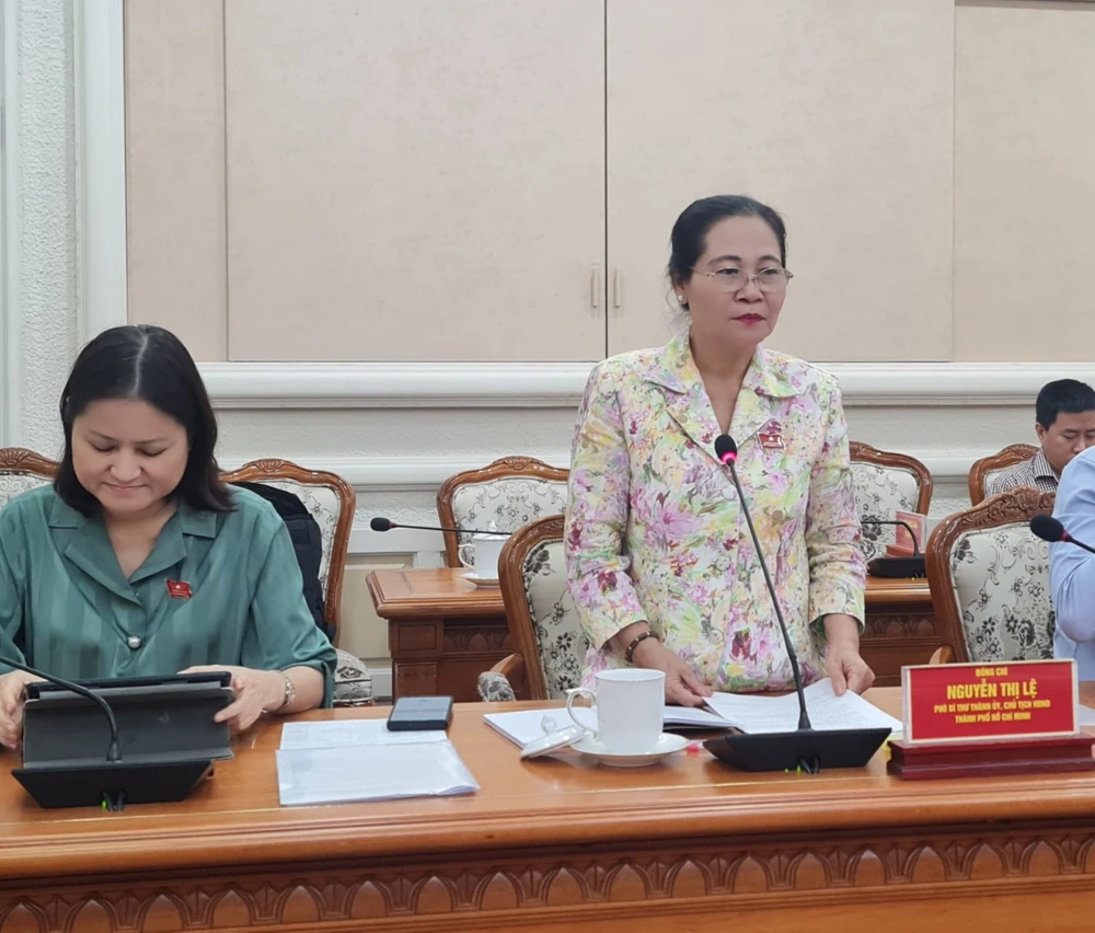 Chủ tịch HĐND TP.HCM Nguyễn Thị Lệ kết luận tại buổi giám sát. Ảnh: NGUYỄN CHÂU