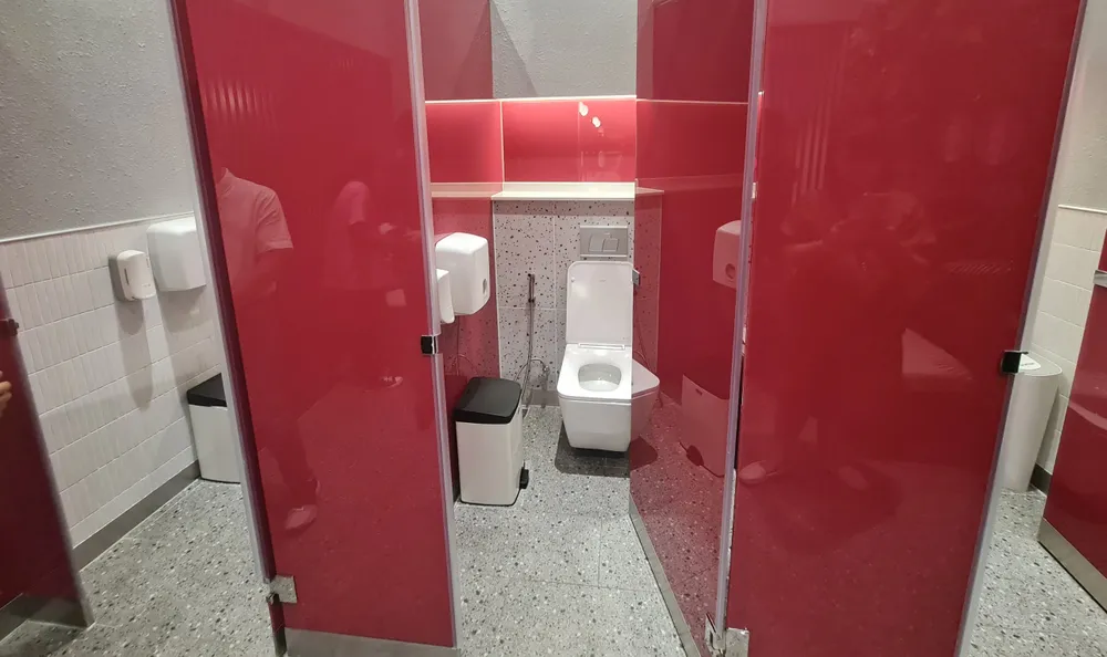 NVSCC sẽ thu phí dịch vụ 5.000-10.000 đồng/khách. Ảnh: NC NVSCC sẽ thu phí dịch vụ 5.000-10.000 đồng/khách. Ảnh: NC