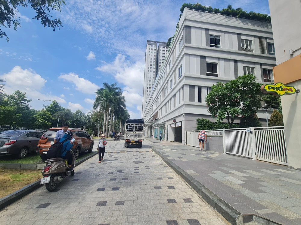 Từ ngày 1-7-2014 đến ngày 30-4-2023, TP.HCM có 87.085 căn nhà chưa được cấp sổ. Ảnh: NC