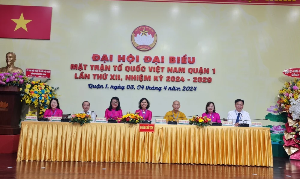 Mặt trận Tổ quốc Việt Nam quận 1 đảm bảo 100% hộ nghèo được hỗ trợ, giúp đỡ