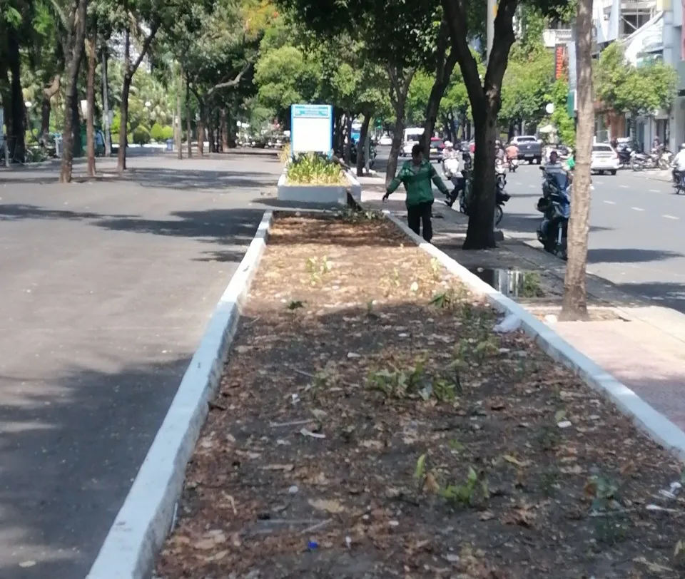 cong vien 23-9 ngày 8-5.jpg