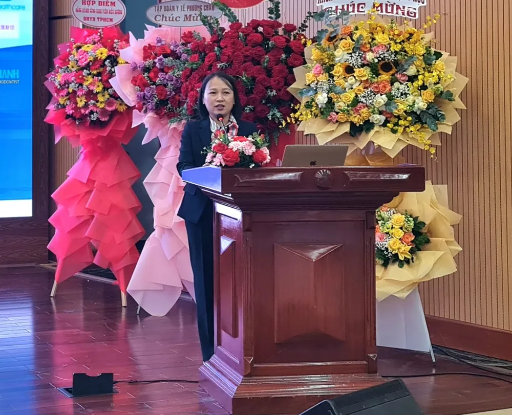 cho khanh linh dieu duong.jpg