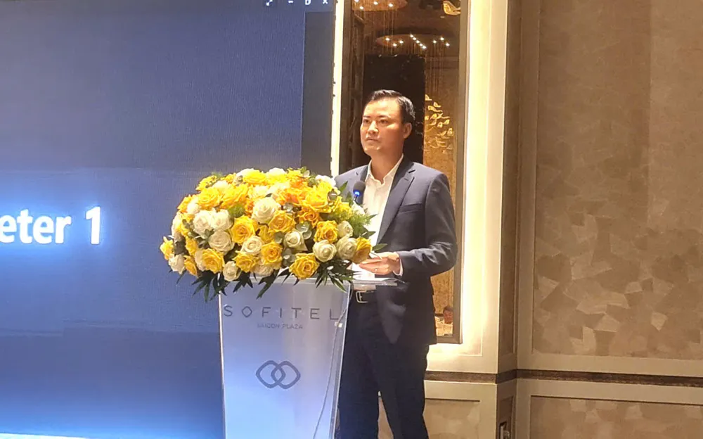 Ông Bùi Xuân Cường, Phó Chủ tịch UBND TP.HCM phát biểu tại hội thảo. Ảnh: NGUYỄN CHÂU 100 tuyến sông ông bùi xuân cường.jpg