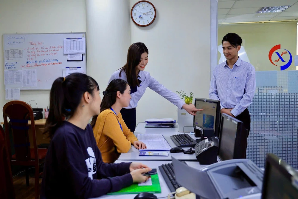 VNPT đang đẩy mạnh hỗ trợ doanh nghiệp vừa và nhỏ trong quá trình chuyển đổi số VNPT đẩy mạnh hỗ trợ doanh nghiệp vừa và nhỏ chuyển đổi số