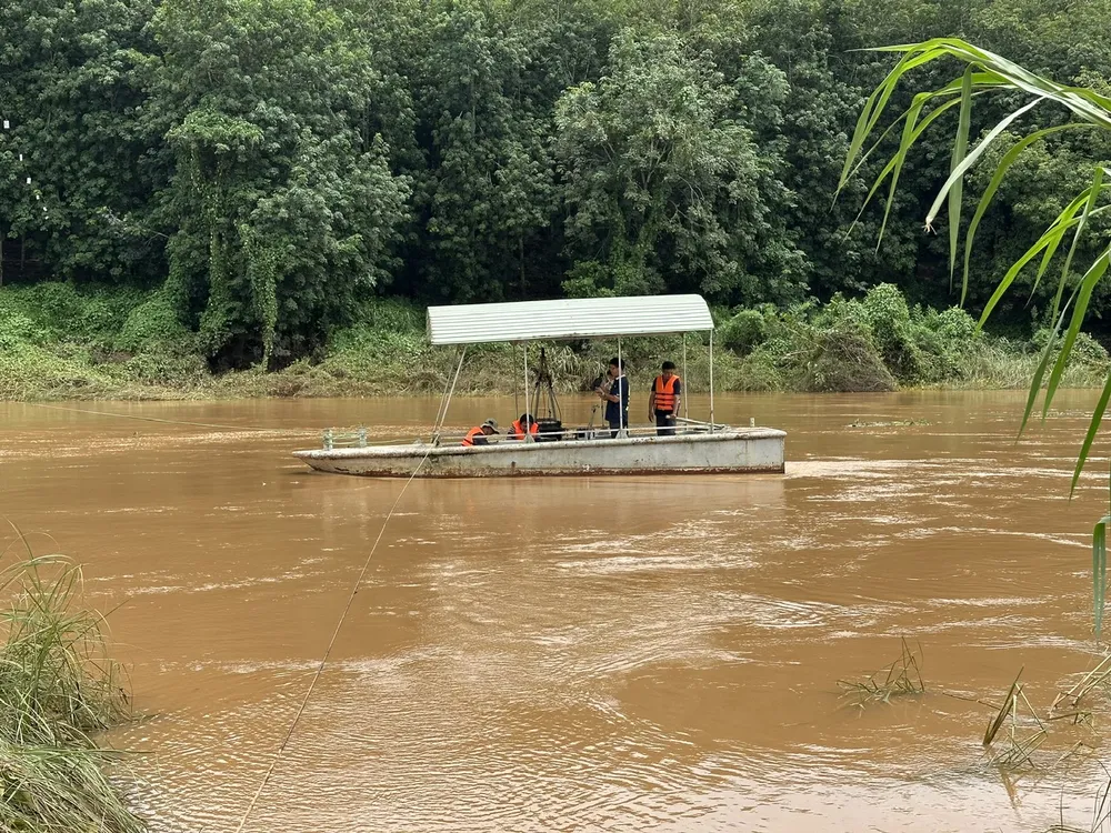 Hành trình chuyển đổi số của ngành khí tượng thủy văn: Tăng tốc dự báo, chặn đứng thiên tai