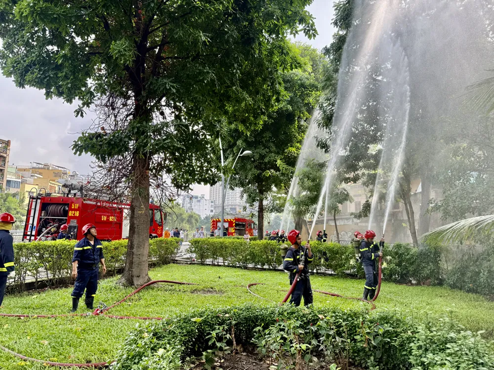 chữa cháy khu dân cư 7.jpg