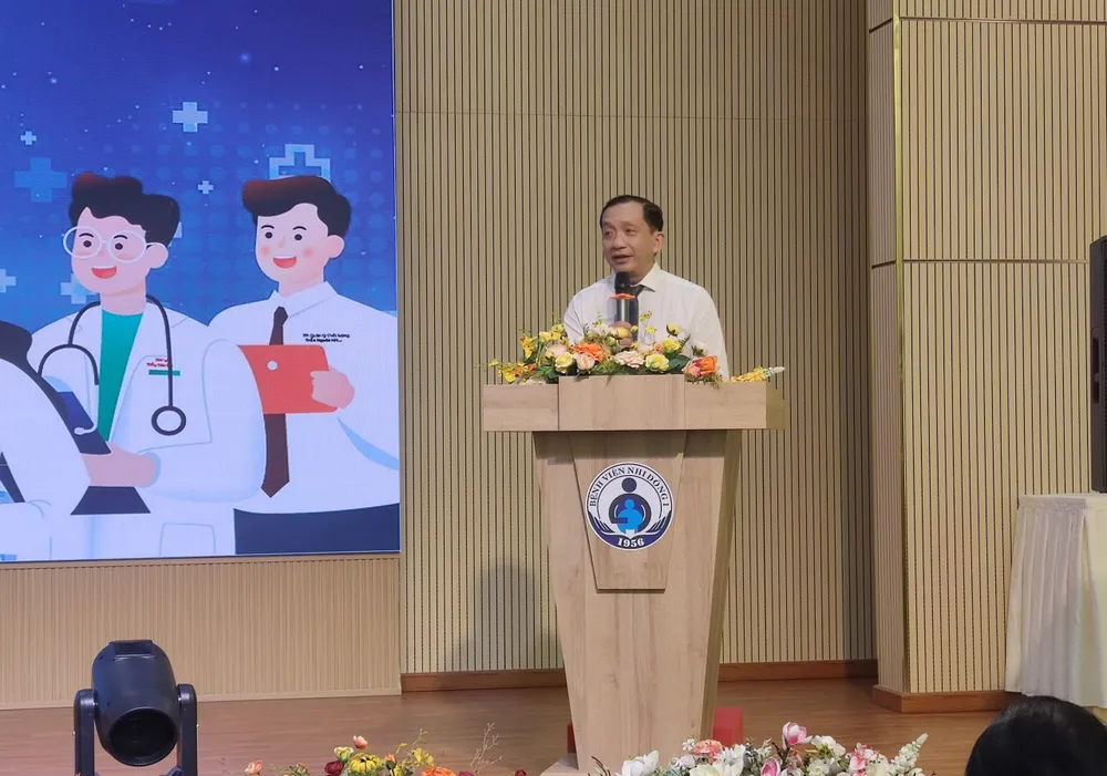Ông Nguyễn Anh Dũng, Phó Giám đốc Sở Y tế TP.HCM phát biểu tại hội thi. Ảnh: NGUYỄN HIỀN thay-thuoc-gioi-chuyen-mon-h3.jpg