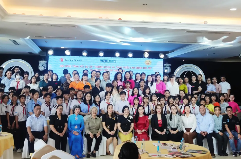 Các thành viên tham gia dự án Phòng ngừa và giảm thiểu lao động trẻ em. Ảnh: NGUYỄN HIỀN lao-dong-tre-em-h3.jpg