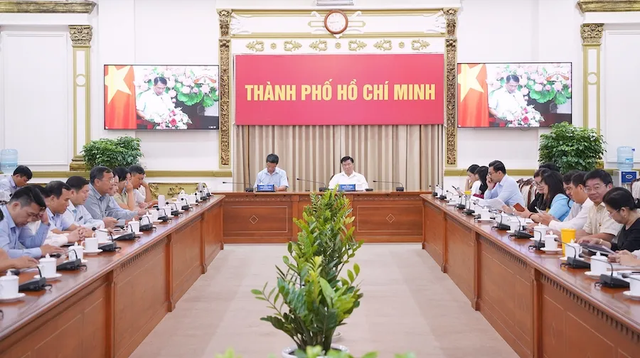 Hội nghị sơ kết công tác Tư pháp 6 tháng đầu năm và triển khai công tác 6 tháng cuối năm tại điểm cầu TP.HCM. Ảnh: VĂN THUẬN bo-tu-phap-so-ket-h1.jpg